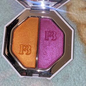 Fenty beauty duo highlighter